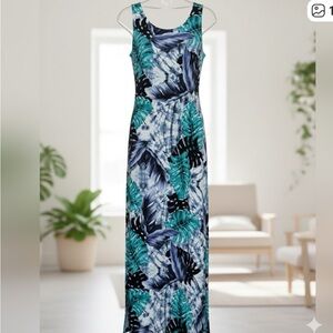 Chico's Blue and Teal Leaf Pattern Dress